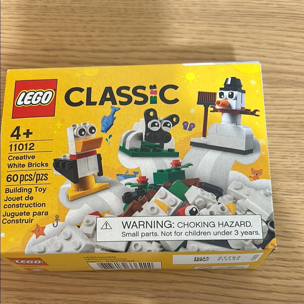 LEGO Classic Creative White Bricks Set #11012, 60 pieces. NIB